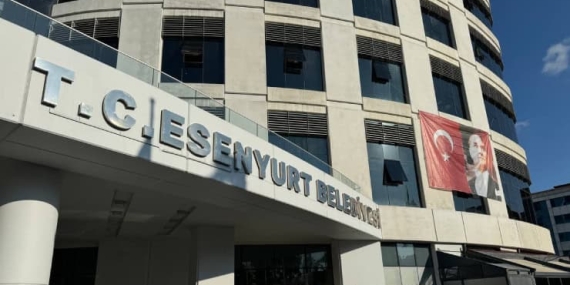 İdare Mahkemesi, Esenyurt’a atanan kayyumun iptali için AYM’ye başvurdu