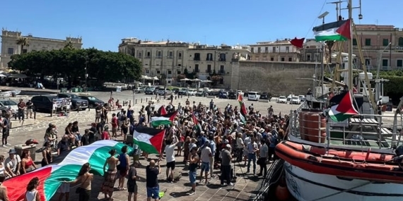 Gazze için Özgürlük Filosu’nun yeni gemisi ‘Handala’ İtalya’dan hareket etti
