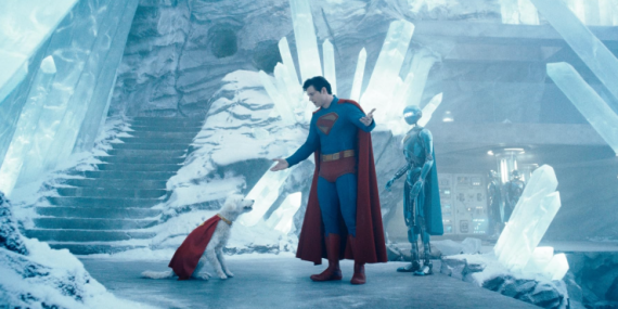 Superman gişe beklentilerini aştı
