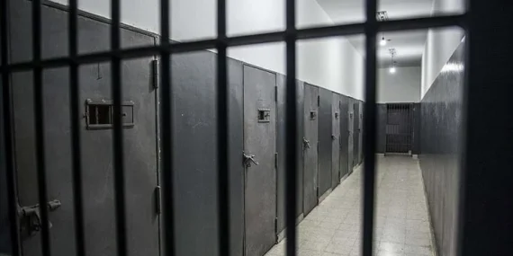 Türkiye gazetesi: 50 bin mahkuma kısmi af piyangosu