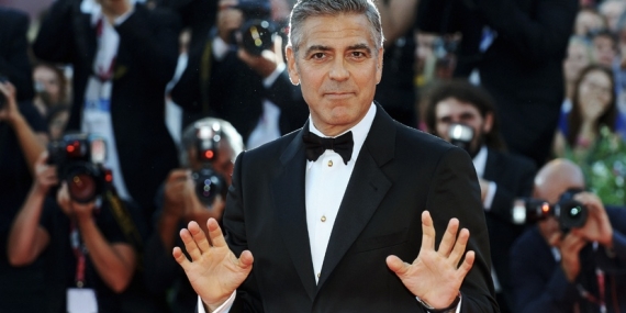George Clooney’den Trump’a: Bir medeniyeti yok etmek istediğini söylüyorsa bu bir savaş suçudur