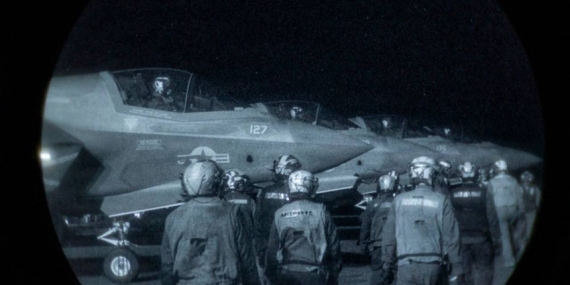 CNN International | ABD-İran savaşında Pekin’in gölgesi: F-15 savaş uçaklarını Çin füzeleri mi düşürdü?