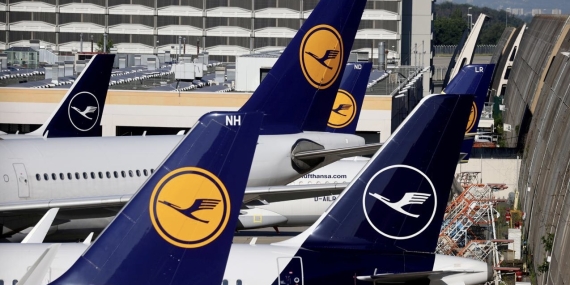 Reuters | Havacılık tarihinin en ağır krizlerinden: Lufthansa uçakları yere indirdi, bilet fiyatlarına zam dalgası