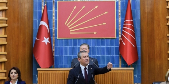 Halk TV | Özgür Özel CHP grubunda son kez konuştu: Günü geldiğinde hatırlanacak bir konuşma yapmaya geldim