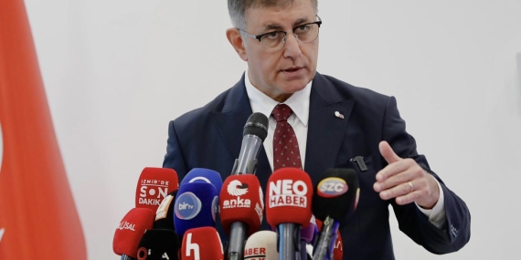 Sözcü | İzmir Büyükşehir Belediye Başkanı Cemil Tugay: Göreve bağımsız olarak devam edeceğim