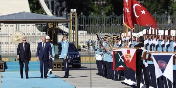 AP | Orta Doğu’da yeni güvenlik mimarisi: Fransa ve İtalya’nın ardından Türkiye Lübnan’da sahneye çıkıyor