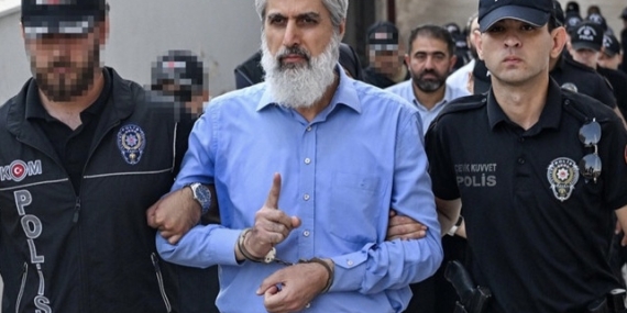 NTV | Furkan Vakfı’na operasyon: Alparslan Kuytul ve eşi tutuklandı