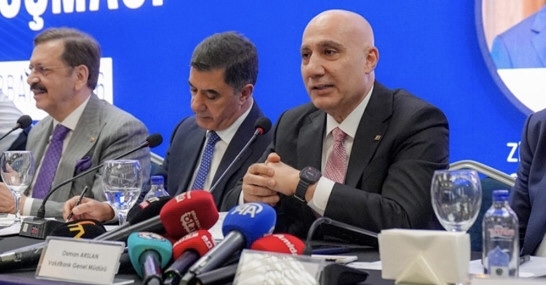 Bloomberg | Vakıfbank Genel Müdürü Osman Arslan: Pazartesiden itibaren tüm faiz oranlarını 2-3 puan indireceğiz