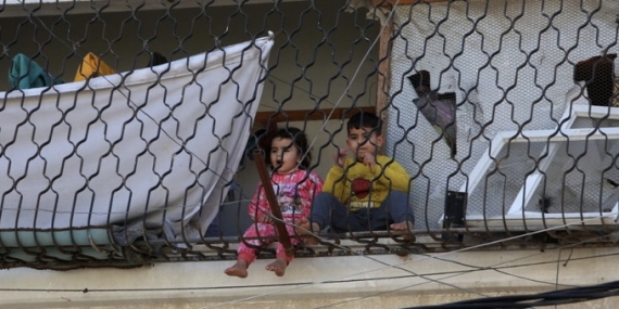 Haaretz | Öğretmenlerin izinleri yenilenmedi: Batı Şeria’a okullar açılamayacak