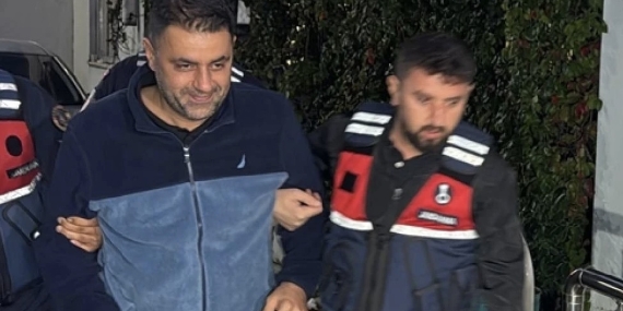 NTV | Çukurova Belediyesi’ne operasyonda yeni gelişme: Belediye Başkanı Emrah Kozay’ın da olduğu 34 kişi tutuklandı