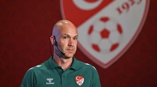 Hürriyet | MHK: Süper Lig hakemlerini Anthony Taylor atayacak